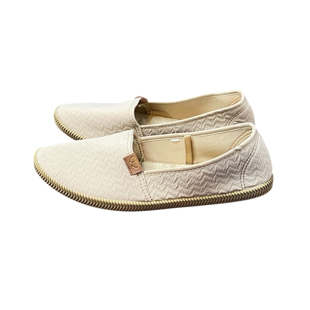 NWT Cream Flats, Size 7 - Picture 8 of 9